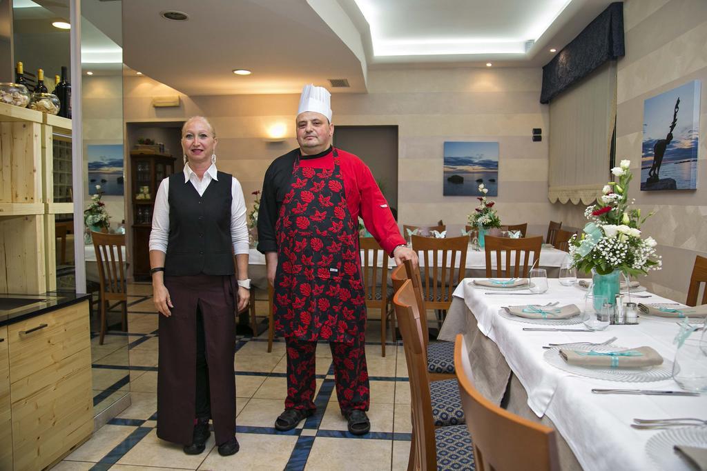 Hotel Lo Squalo กรอตตัมมาเร ภายนอก รูปภาพ