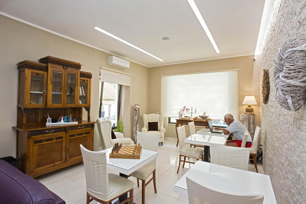 Hotel Lo Squalo กรอตตัมมาเร ภายนอก รูปภาพ